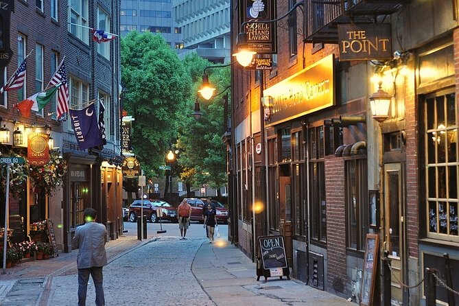 2 Hour Boston Historical and Heritage Walking Tour - The Old State House and the Boston Massacre Site