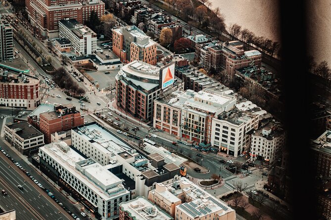 30-Min Private Helicopter Skyline Tour of Boston - Bunker Hill Monument and Charlestown history