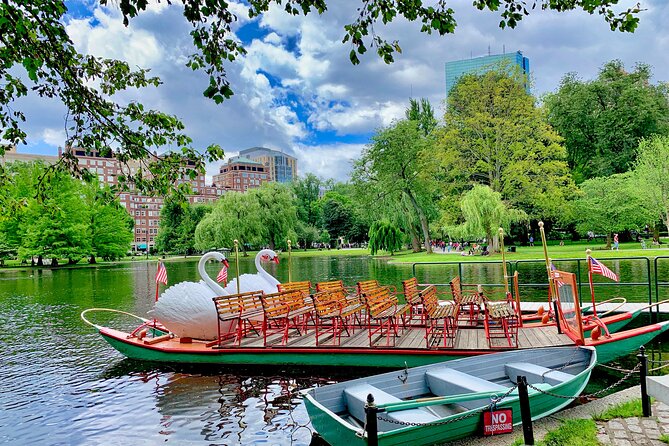 Beacon Hill + Back Bay History + Photo Walking Tour(SMALL Group) - Boston Public Garden and the Swan Boats