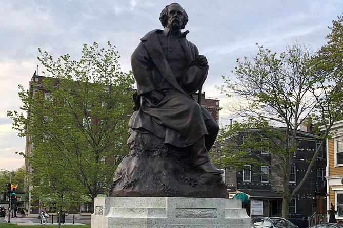 Best Historic Overview of Salem Walking Tour - Old Burying Point and the 1692 conscience
