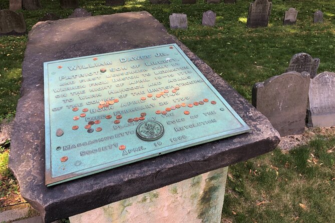Best of Boston Combo: Harbor Cruise & VIP Freedom Trail - Granary Burying Ground and Boston’s revolutionary names