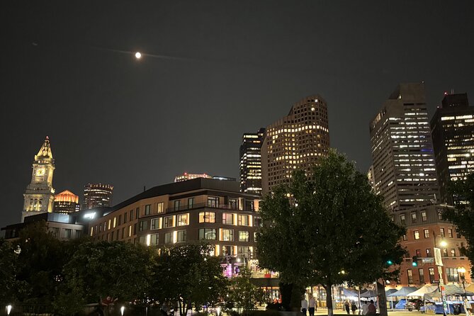 Boston After Dark Walking Tour - Copp’s Hill Burying Ground after dark