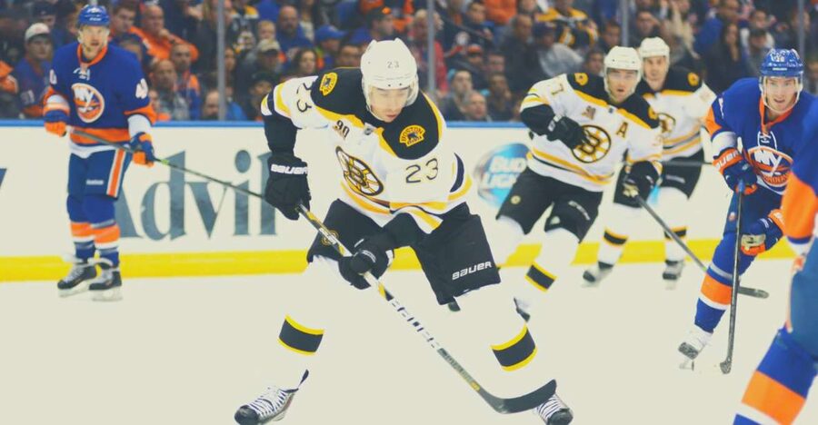 Boston: Boston Bruins Ice Hockey Game Ticket at TD Garden - Getting into TD Garden with your phone