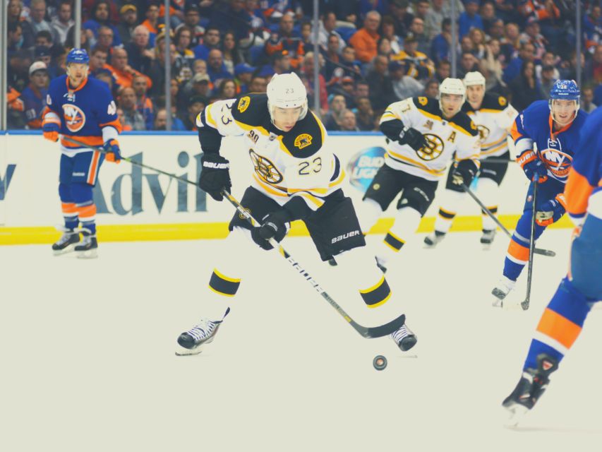 Boston: Boston Bruins Ice Hockey Game Ticket at TD Garden - Food, drinks, and the real cost of the evening