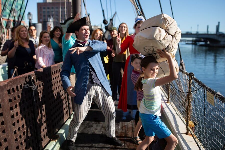 Boston: Boston Tea Party Ships and Museum Interactive Tour - Marching toward Griffin’s Wharf