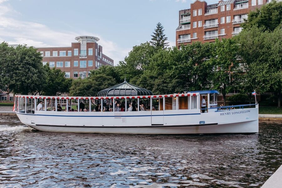 Boston: Charles River Sunset and Cocktail Cruise - Why the Charles River is the star of this cruise