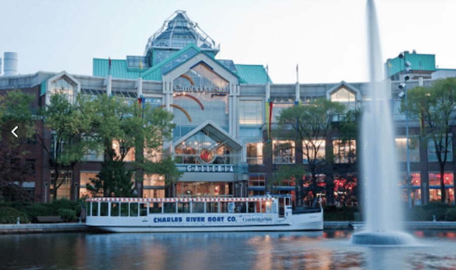 Boston: Charles River Sunset and Cocktail Cruise - Music, cocktails, and the pace of the evening