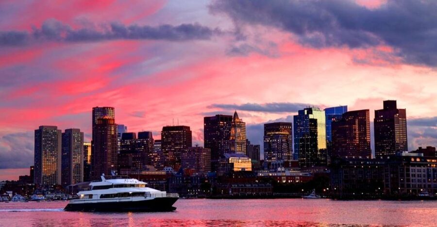 Boston: City Cruises Sunset Skyline Cruise with Commentary - Key points to know before boarding