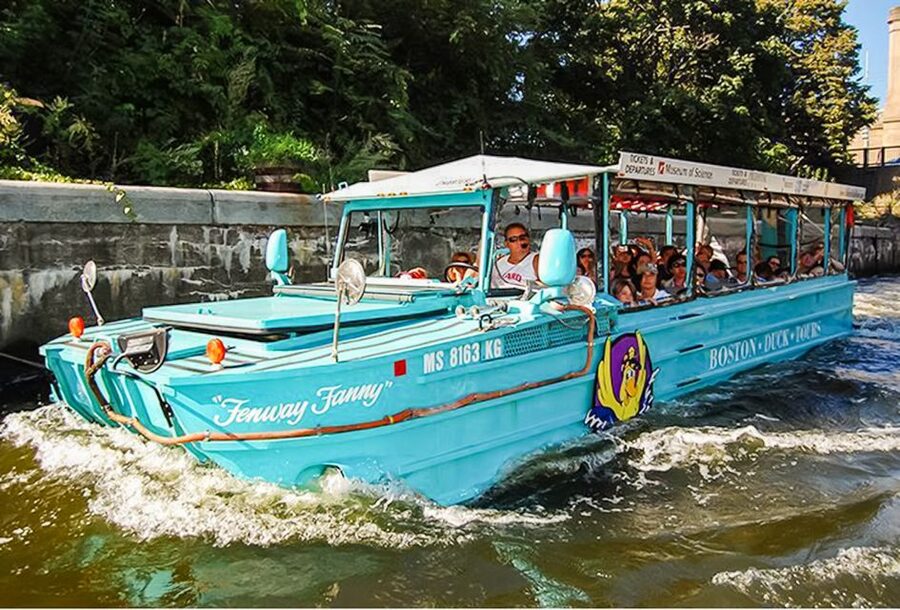 Boston Duck Tour: The Original and World-Famous - Boston Common, the State House, and the first city views