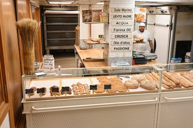 Boston Food and History Private Tour - Beacon Hill and the Boston Public Garden