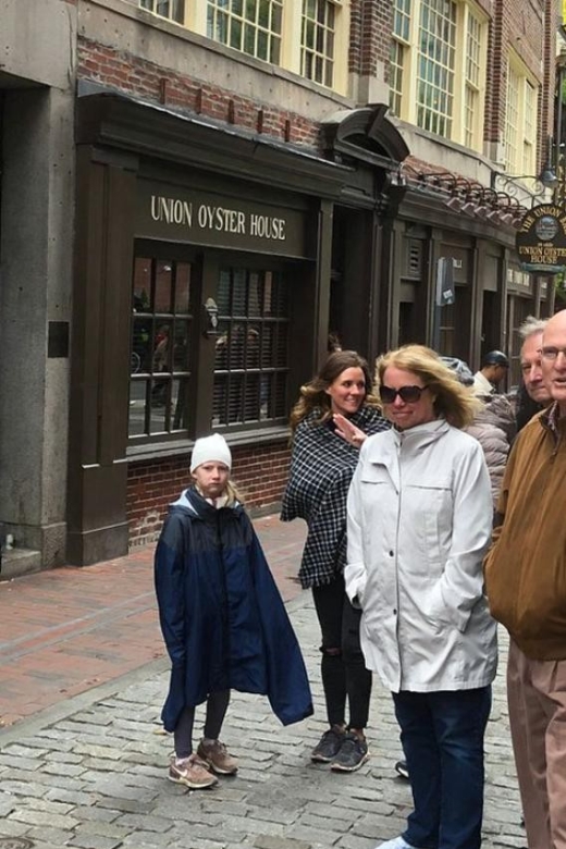 Boston: Freedom Trail, Bunker Hill, & USS Constitution Tour - Key points at a glance
