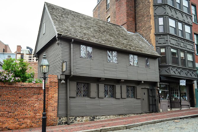 Boston: Freedom Trail History Small Group Walking Tour - Meeting houses, the Old State House, and the Boston Massacre