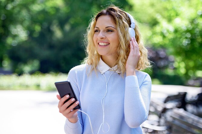 Boston Freedom Trail Self-Guided Tour with Audio Narration & Map - Start at Boston Common and set the colonial stage