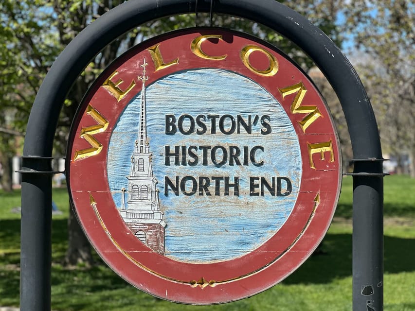 Boston: Full Revolution Story Epic Small Group Walking Tour - How the guides teach the story