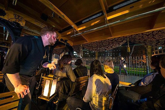 Boston Ghosts and Gravestones Trolley Tour - The grave-robbing scandal adds an unusual twist