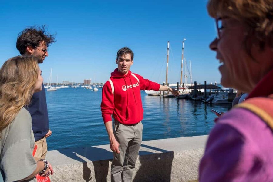 Boston: Guided Seafood Tasting and History Tour - Inside the working lobster facility