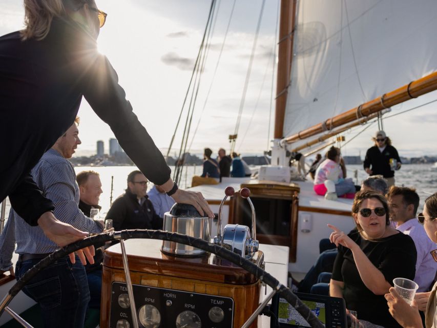 Boston: Harbor Champagne Sunset Sail from Rowes Wharf - The crew is part of the experience