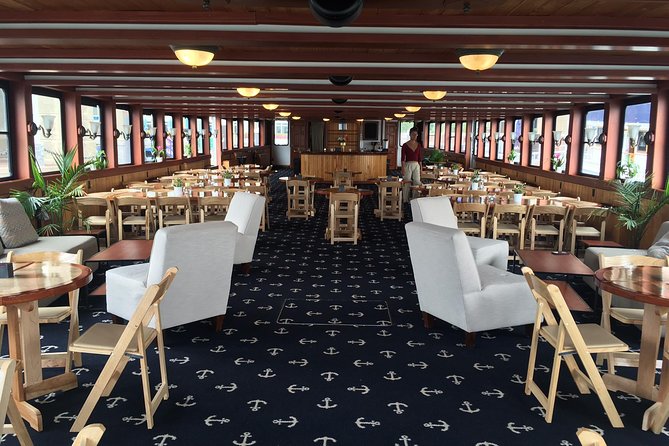 Boston Harbor Fall Brunch Cruise - Boarding at Rowes Wharf
