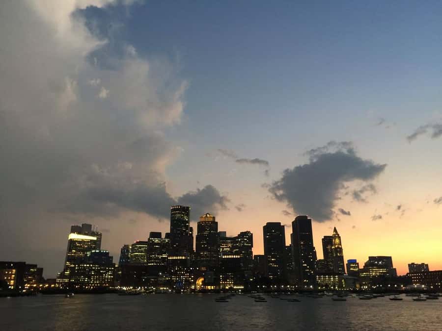 Boston Harbor: Full Moon Cruise with Champagne Option - How the quiet atmosphere affects the experience