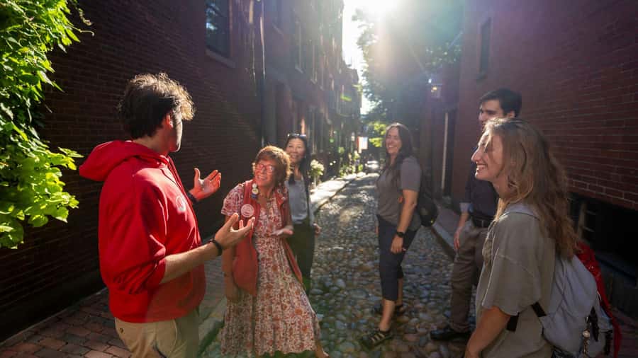 Boston History & Highlights Tour: From Revolution to Today - Key points at a glance