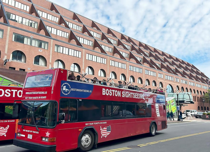 Boston: Hop-On Hop-Off All Day Boston Sightseeing Tour - Stop 2: Old State House and the heart of old Boston