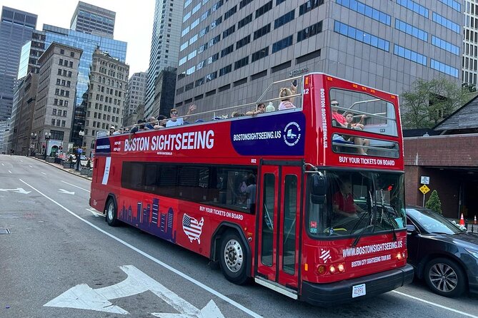 Boston Hop-On Hop-Off All Day Sightseeing Tour - Stop 4: Charles Street, Boston Common, and Chinatown
