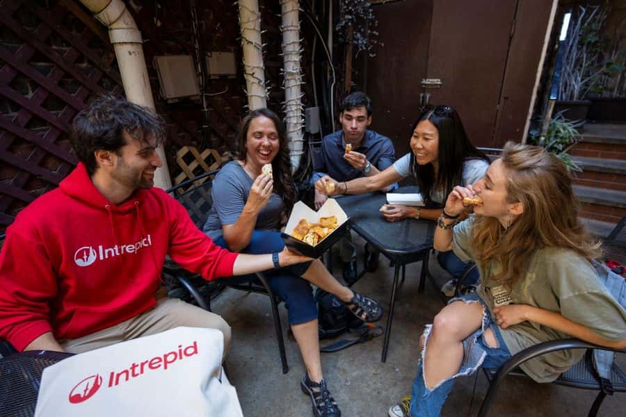 Boston: North End Food Experience with Pizza, Meats & Cheese - Key points to know before you book