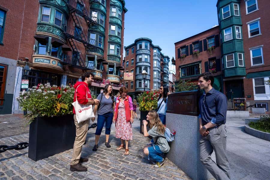 Boston: North End Food Experience with Pizza, Meats & Cheese - Pastry as the sweet finish