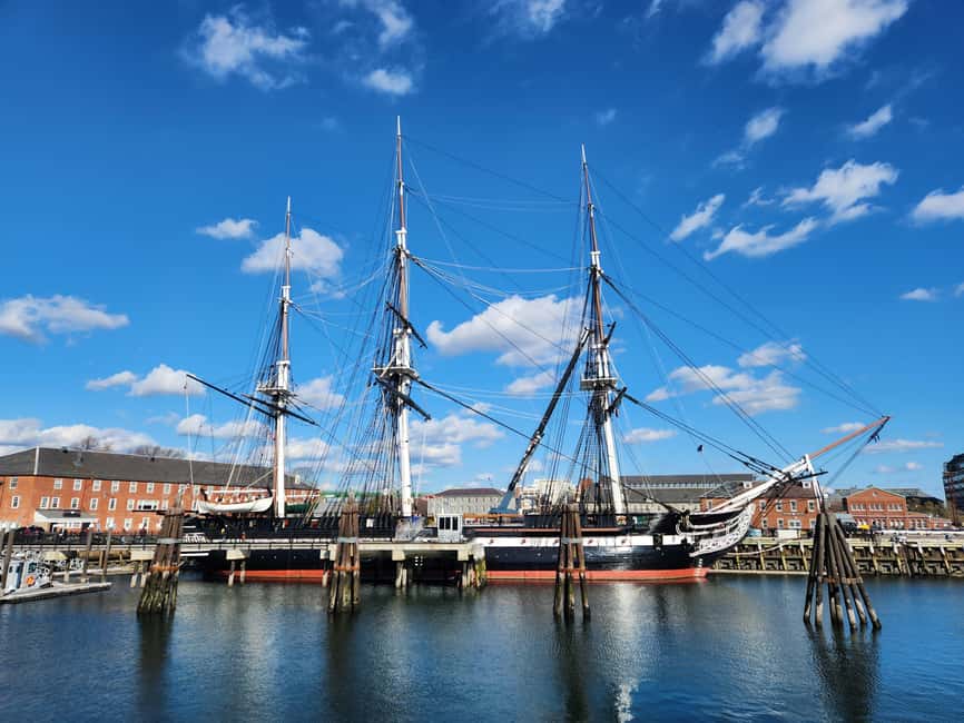 Boston: North End Walking Tour with Private Harbor Cruise - Starting at the Old State House and Boston Massacre Site
