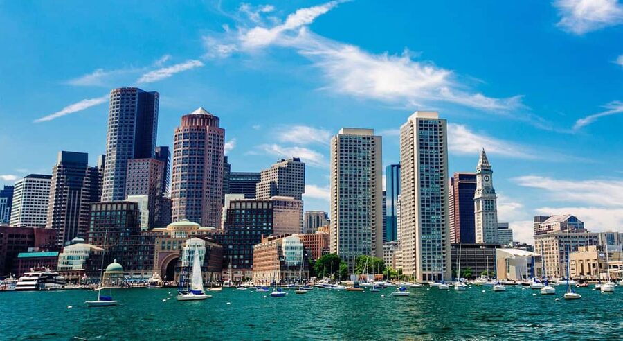 Boston Premium Driving Tour with Boat Cruise and Bunker Hill - Harvard Yard and the John Harvard Statue