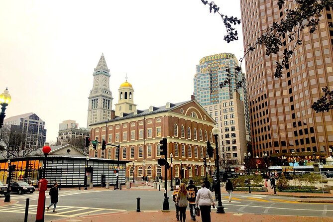 Boston Private City Tour 4 hours and Harvard University - Why the private vehicle matters in Boston