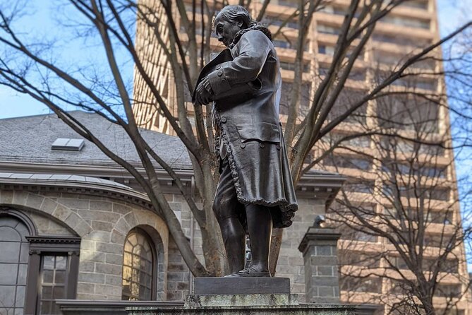 Boston’s Freedom Trail: A Self-Guided Audio Tour - Old South Meeting House and the build-up to protest