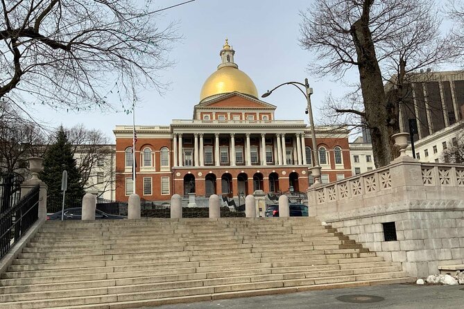 Boston's Freedom Trail: A Self-Guided Tour of All 16 Sites - Graves, speeches, and the people behind the revolution