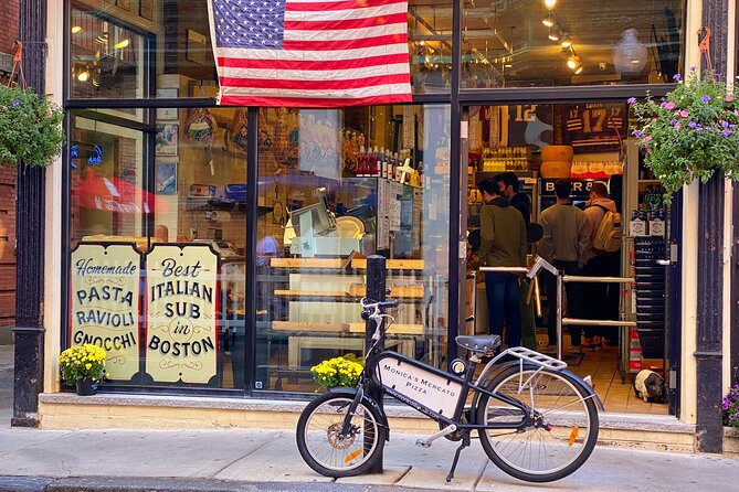 Boston's North End History + Photo Walking Tour (SMALL Group) - Hanover Street and the North End’s street life