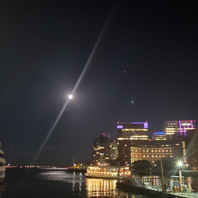Boston: Scenic Moonlight Harbor Cruise - Logan Airport and the East Boston waterfront