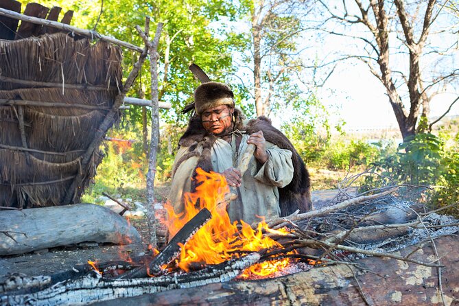 Boston to Plymouth Day-Trip including Quincy, Plimoth Patuxet and Mayflower II - Boarding the Mayflower II
