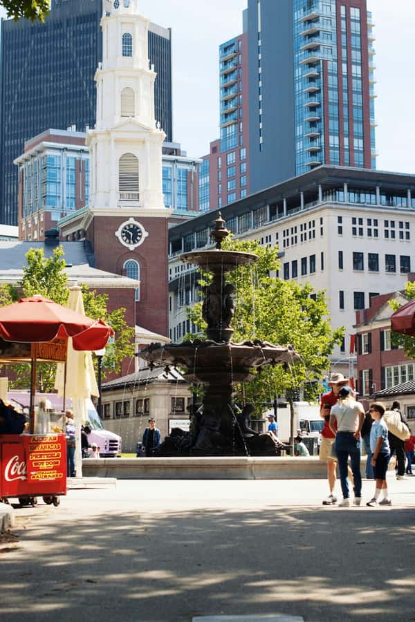 Boston: Top 10 Freedom Trail & 'Cheers' Guided Walking Tour - Old South Meeting House and the road to the Tea Party