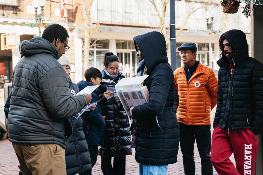 Cambridge: Harvard University Student-Guided Walking Tour - Johnston Gate and the feeling of arrival