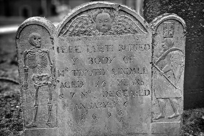 Cemetery and Witchcraft Trials Tour - Why The Burying Point gets 45 minutes