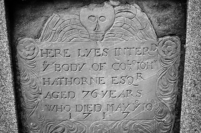 Cemetery and Witchcraft Trials Tour - Meeting points, timing, and the walk