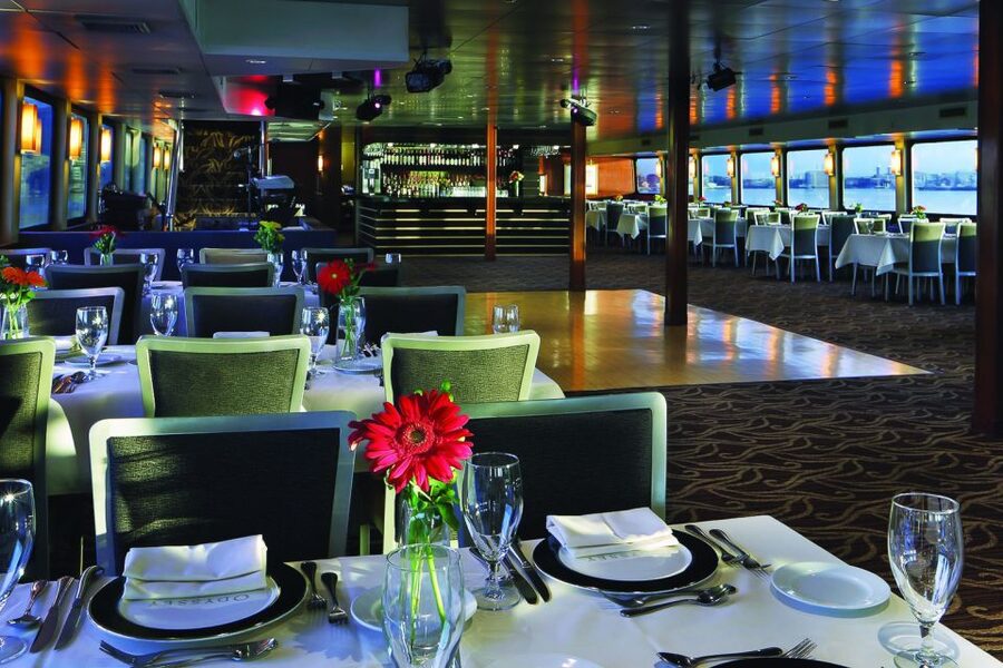 City Cruises Boston: Premier Brunch or Dinner Harbor Cruise - The practical details that affect your evening