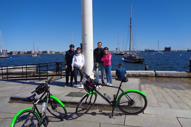 Comfort Hybrid Boston City Bike Rental - Who will enjoy this rental most?