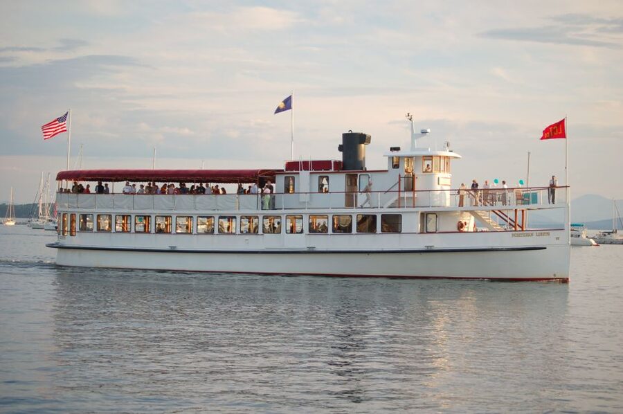 Downtown Boston Harbor Weekend Cruise with Brunch - What you’ll find on the brunch buffet