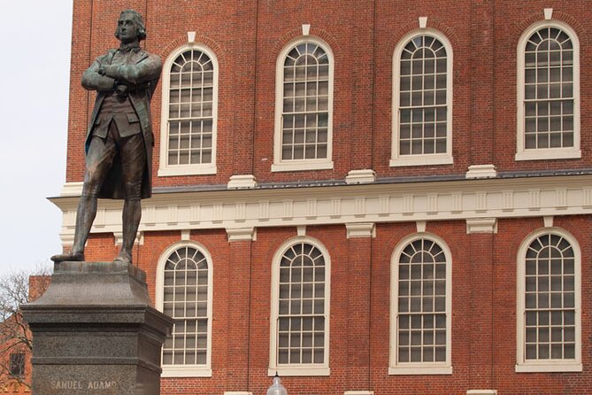 Entire Freedom Trail Walking Tour: Includes Bunker Hill and USS Constitution - Copp’s Hill and the Battle of Bunker Hill