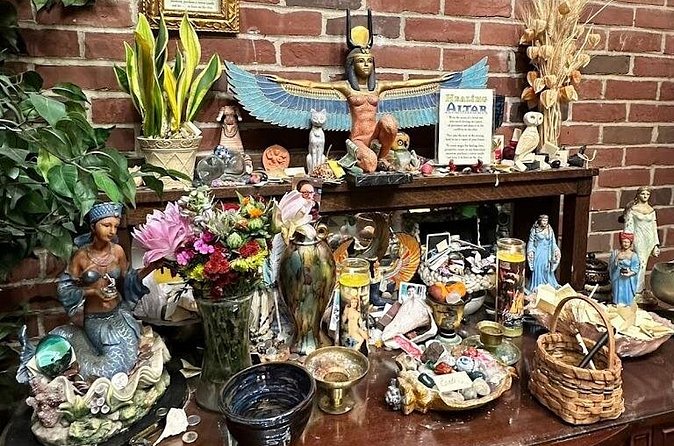 Experience Authentic Salem Séance with Entry Pass - Should you book the Salem séance?