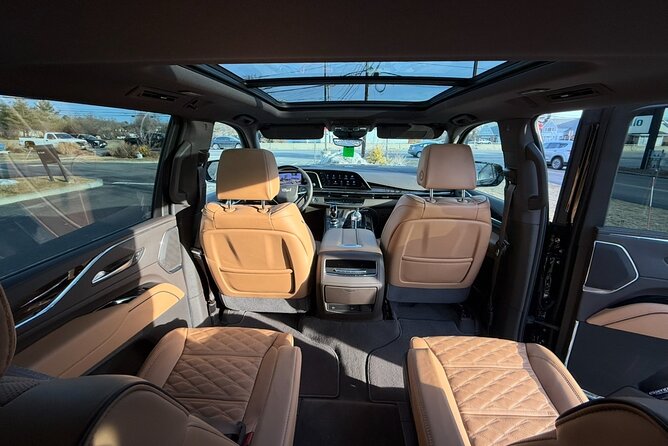 First Class Private Airport Transfer from Boston Logan - The first 60 minutes after landing