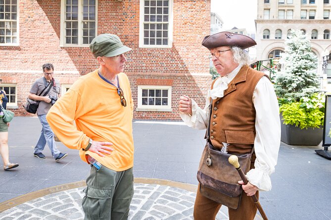 Freedom Trail: Boston Common, Old State House, Faneuil Hall - Old South Meeting House and the Tea Party decision