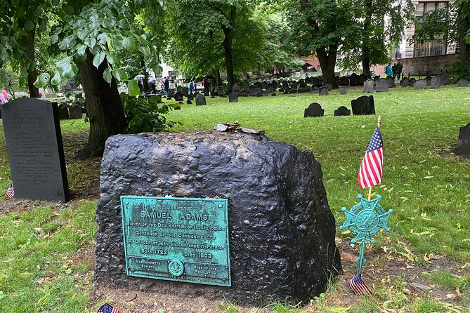 Freedom Trail Guided Walking Tour (SMALL GROUP) - Franklin, books, and the meeting before the tea protest