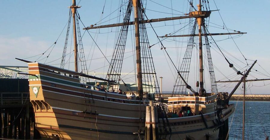 From Boston: Quincy, Plymouth, and Mayflower II Day Trip - Cohasset, Scituate, and the New England coast