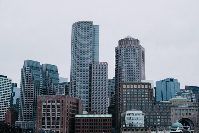 Guided Walking Tour of Copley Square to Downtown Boston Freedom Trail - How the guides shape the experience